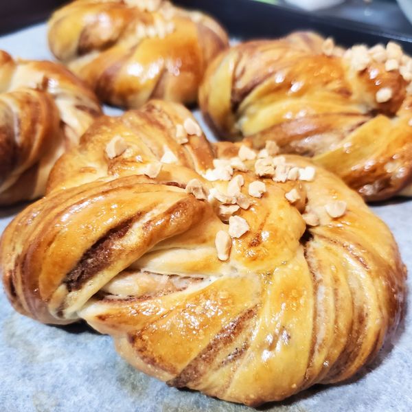 紅豆麻花麵包捲：湯小花 一起做