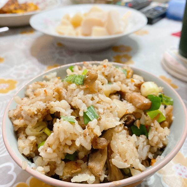 竹筍炊飯 : 無色雪泡一起做