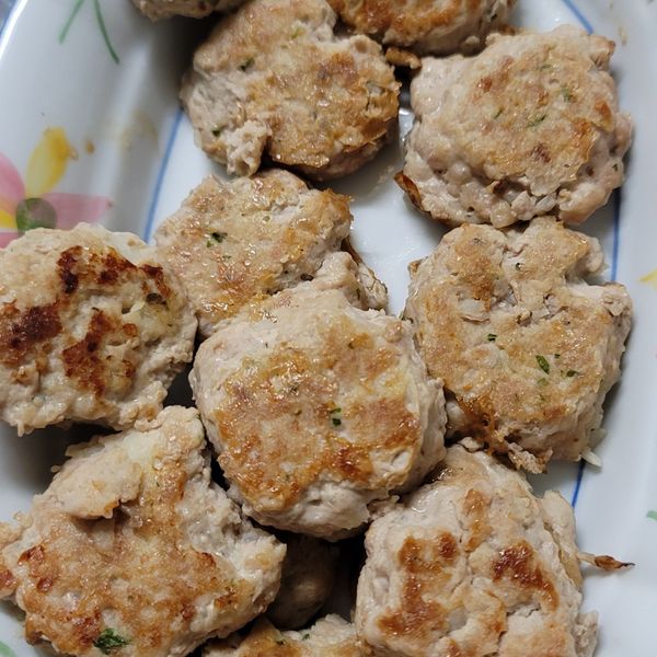 10~12m寶寶食譜-馬鈴薯肉餅 : Hsiao一起做