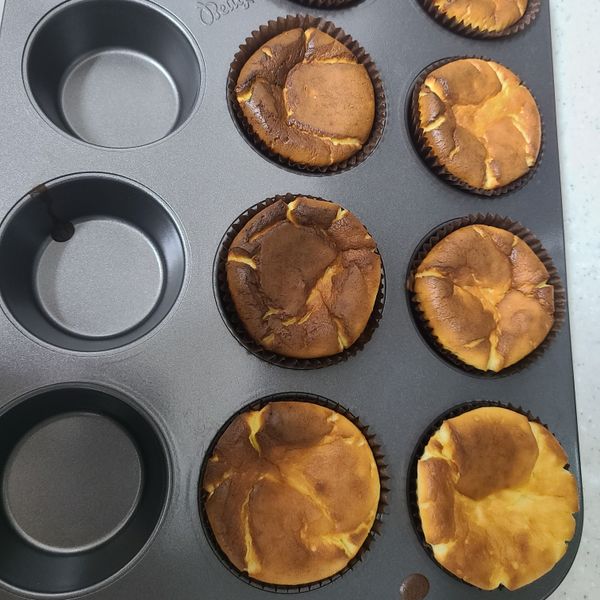 巴斯克乳酪杯子蛋糕：顏天天 一起做