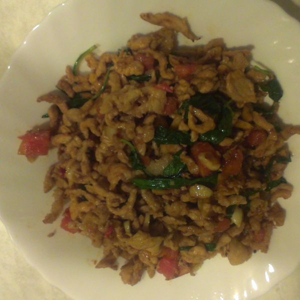 扒完三碗飯! 泰式打拋豬 食譜 : Mindy Chou一起做