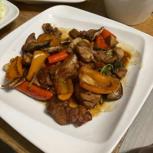 甜椒三杯雞 : 歐歐娘親Aurora’s mom一起做