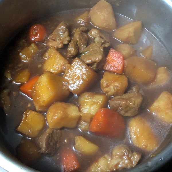馬鈴薯燉肉 : 胡瑞華一起做
