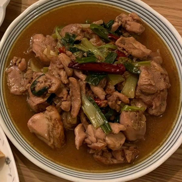 家常蔥燒雞 : 花梨木的餐桌風景一起做