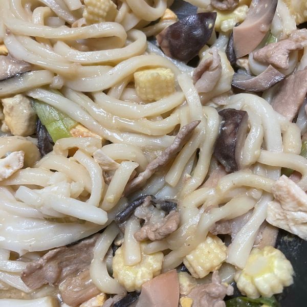 豬肉蛋炒烏龍：Helen 一起做