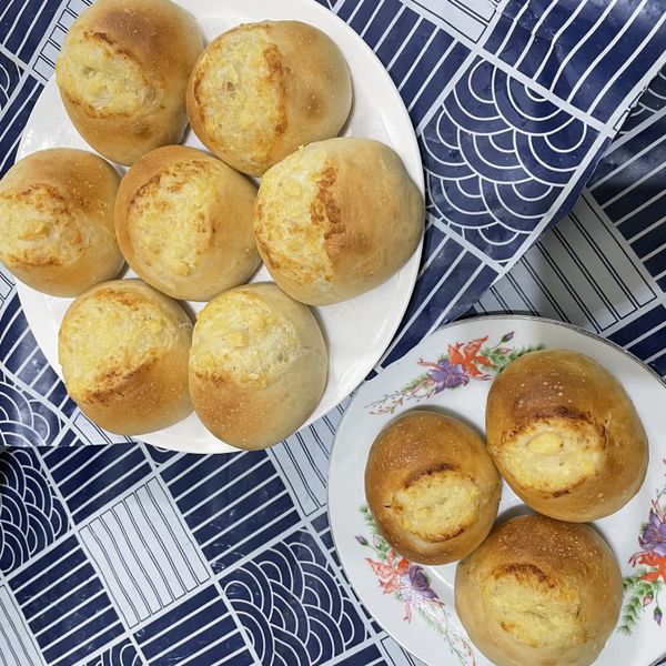 外脆內軟 香蒜牛油法國麵包球 : Amber Lee一起做