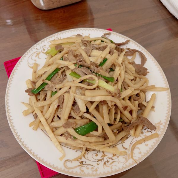 竹筍炒肉絲：Megan Hsieh 一起做