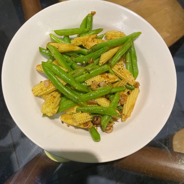 奶油蒜味玉米筍 : V女孩一起做