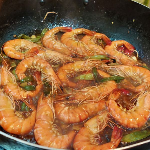 蒜香檸檬蝦：塵雨 一起做