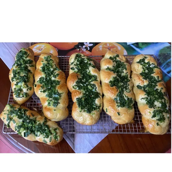 蔥花辮子麵包  蔥花加量不乾扁的秘訣 : 丘丘小廚房一起做