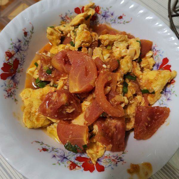 蕃茄炒蛋 : 邢莉珠一起做