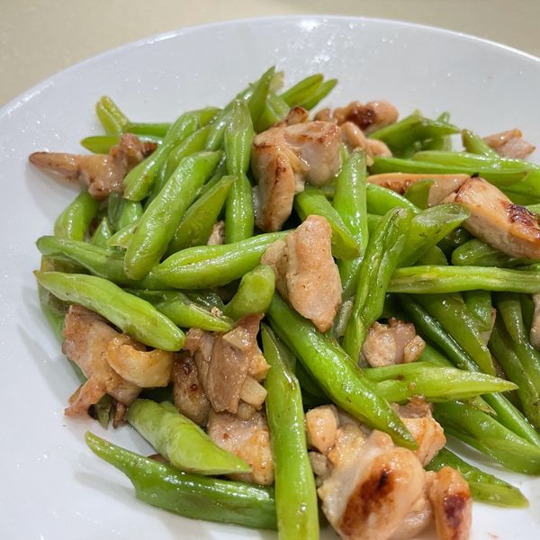 四季豆炒雞丁 : Livia Chiu一起做