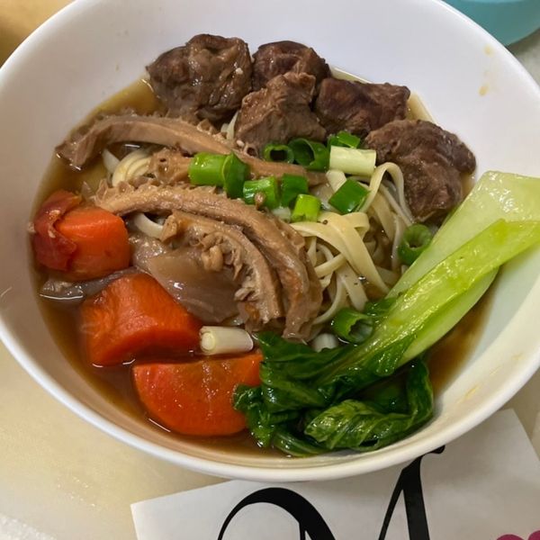 紅燒牛肉麵 : 皮亞諾一起做