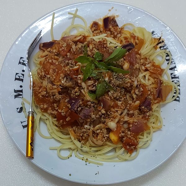 茄汁肉醬義大利麵 : Dinya一起做