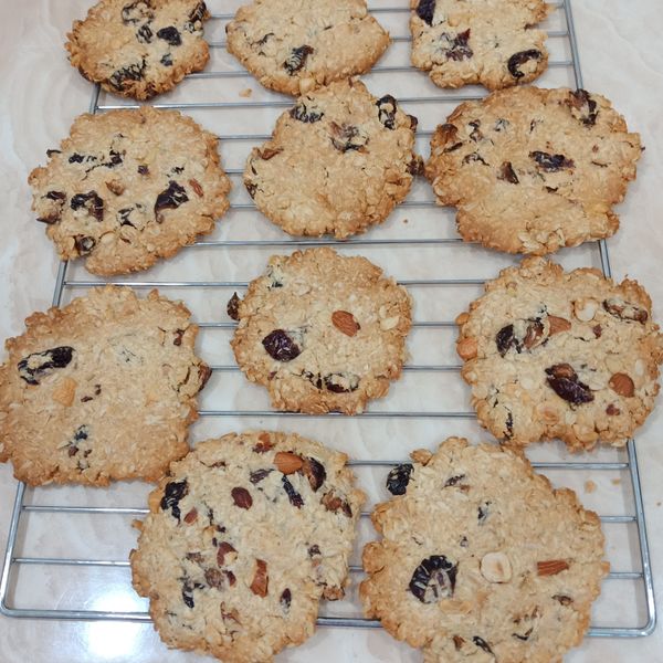 蜂蜜燕麥餅乾 : 江凱蒂一起做