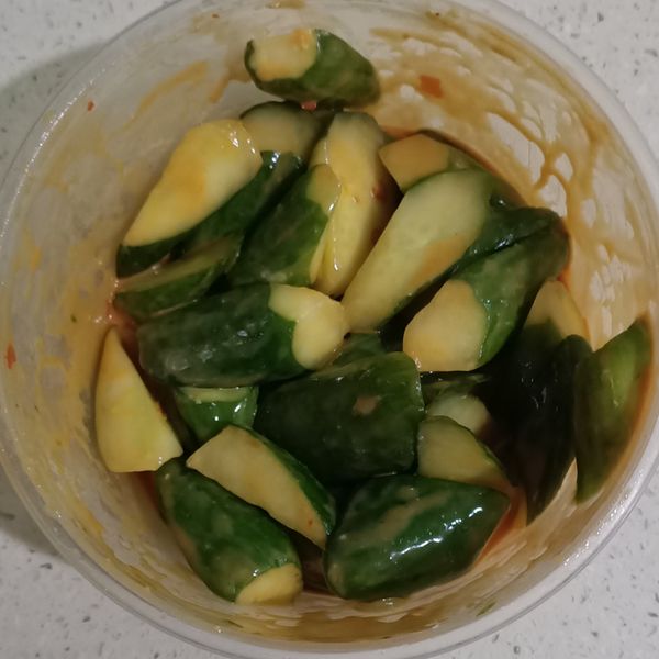 涼拌腐乳小黃瓜 : 牛兒一起做
