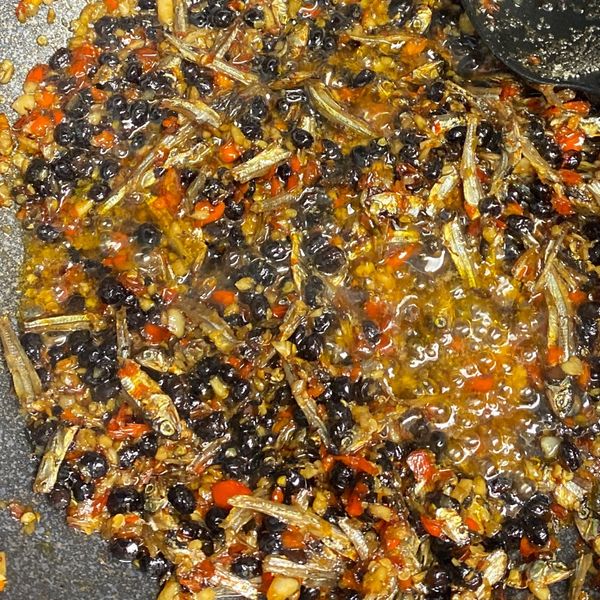 辣椒小魚乾 : Jo Kuan一起做