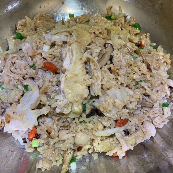 香菇麻油雞飯 : 小猴子姐姐一起做