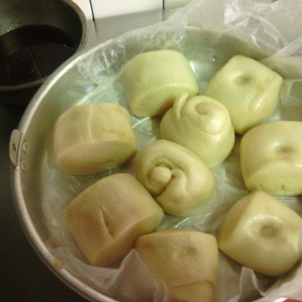 白饅頭 : 朱雅婷一起做