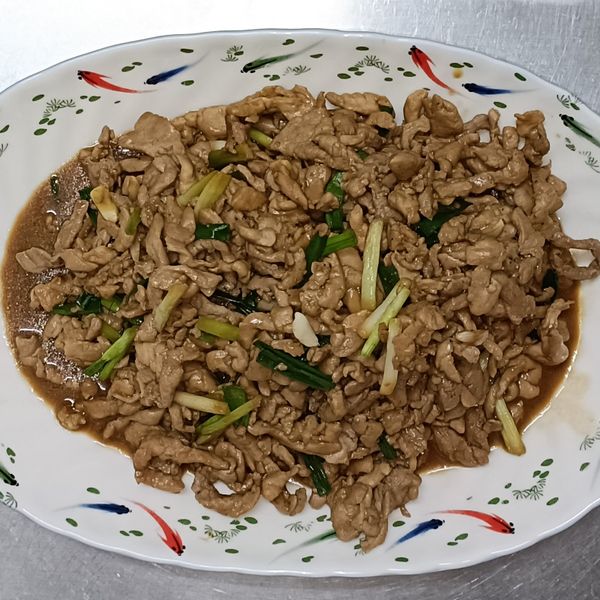 蔥爆豬里肌肉片 : 希芃一起做