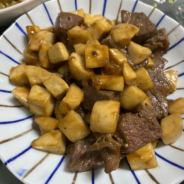 辣炒杏鮑牛肉粒【影片】:Mao Jiang 一起做