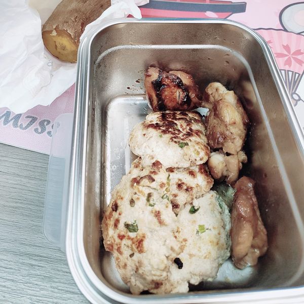 4樣材料的好吃照燒雞腿肉 : 潼潼一起做