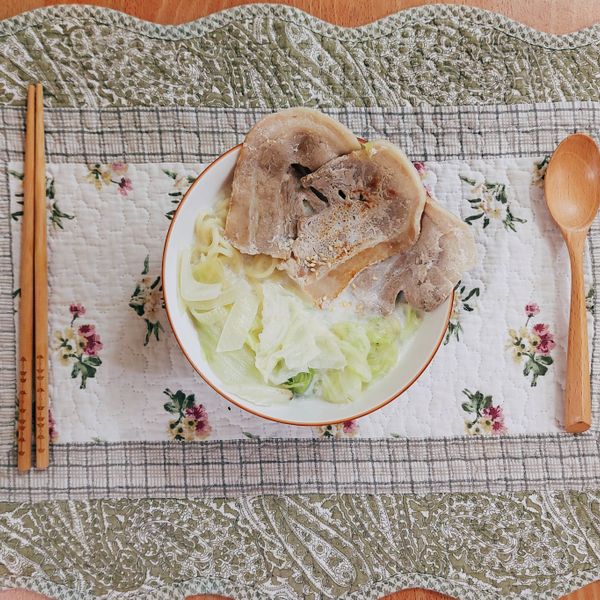 味噌牛奶拉麵 : 時雨煮一起做