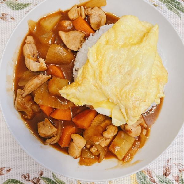 ［食谱教學］日式雞肉咖哩飯 包你吃兩碗飯 : V一起做