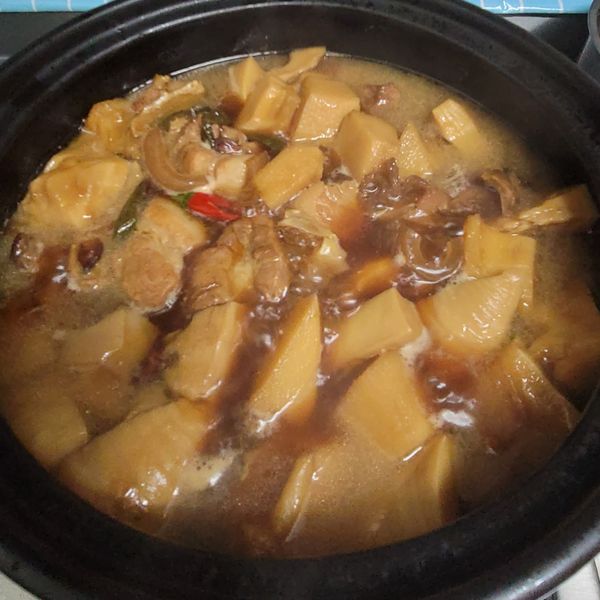 【竹筍燒肉/滷肉】一鍋到底 : 廖雅雲一起做