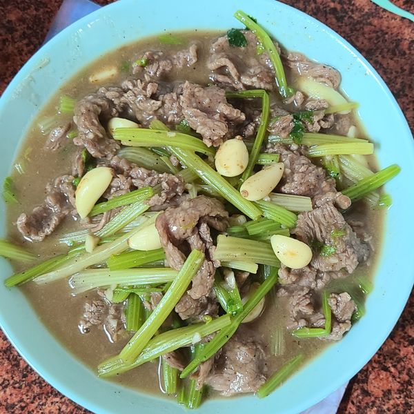 芹菜炒牛肉 : ☆芳芳兒☆一起做