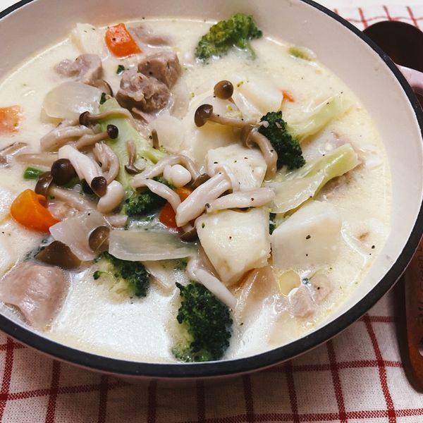 undefined：Mon Lien Wang 一起做