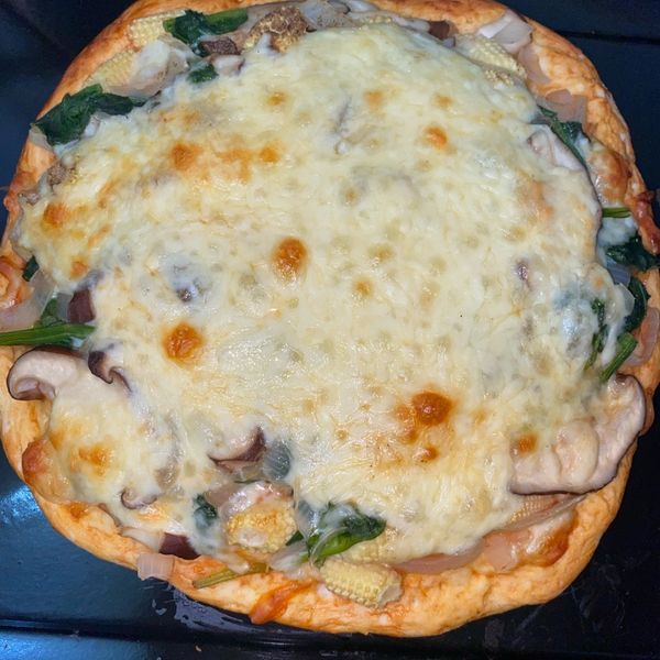 菇菇雞披薩 (蛋奶素)：劉美華 一起做