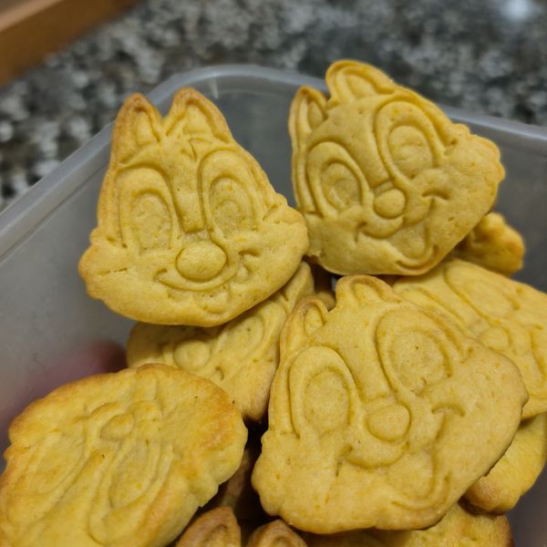 地瓜煉乳餅乾＊拉拉熊造型 : 玨玨一起做