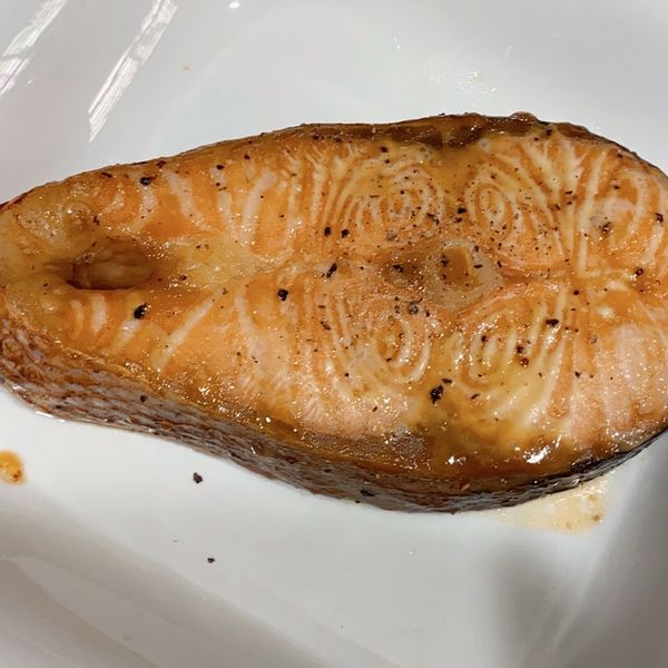 [矽谷美味人妻]焦糖炙烤鮭魚排：奇蹟 一起做