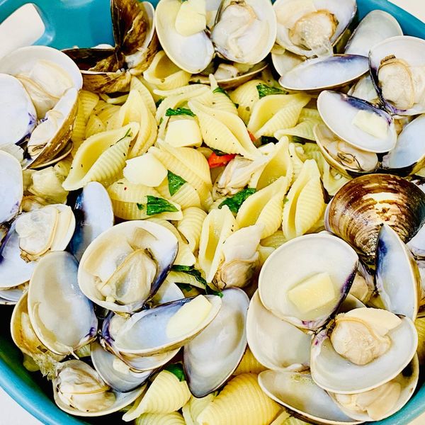 白酒蛤蜊義大利麵：Peng Peng 一起做