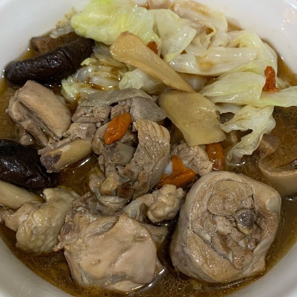 麻油雞湯 : Guan-yin Lin一起做