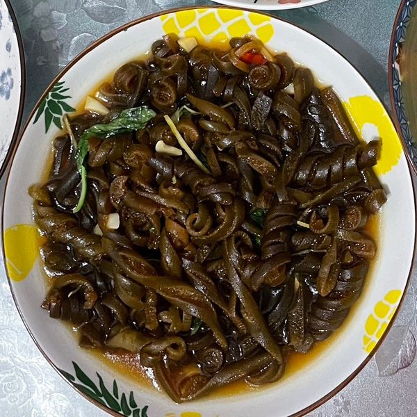 塔香辣炒海龍(海茸) : 甄一起做