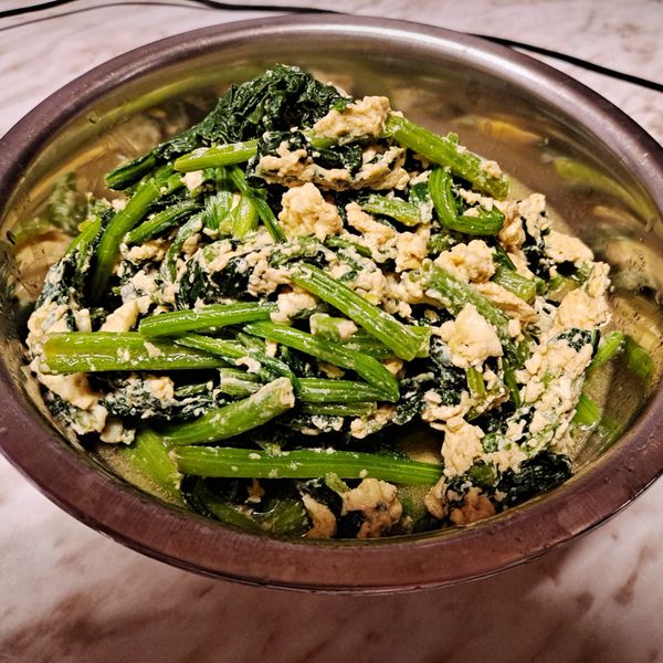 菠菜愛蛋 : 花心少婦一起做