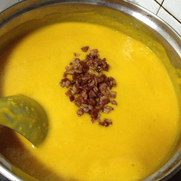 南瓜濃湯(電鍋料理) : 鮪魚兔一起做