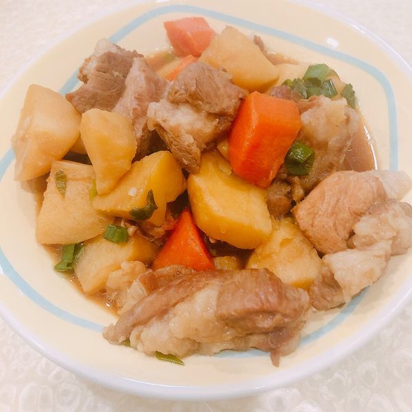 馬鈴薯燉肉 : Tingting Wang一起做