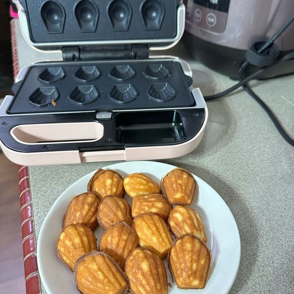 檸檬蜂蜜馬德蓮 : 𝔸𝕜𝕚 𝕋𝕒𝕟一起做