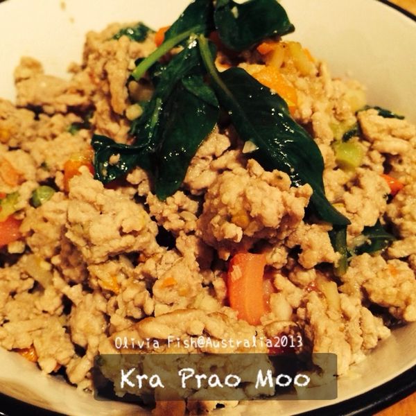 扒完三碗飯! 泰式打拋豬 食譜 : Olivia Fish一起做