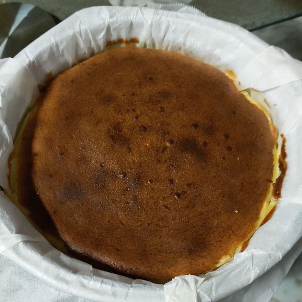 巴斯克乳酪蛋糕 : 方糖一起做