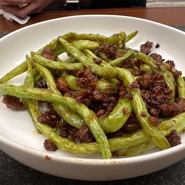 undefined：Ester Wang 一起做