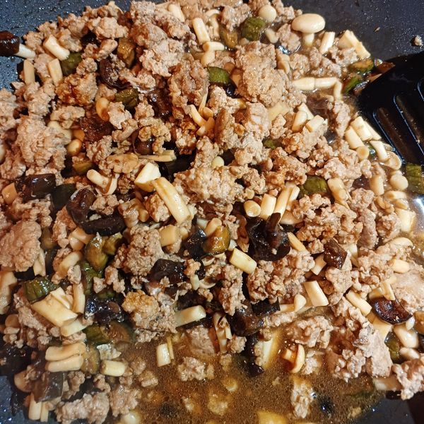 醬瓜肉燥:Tsai-Ling Chen 一起做