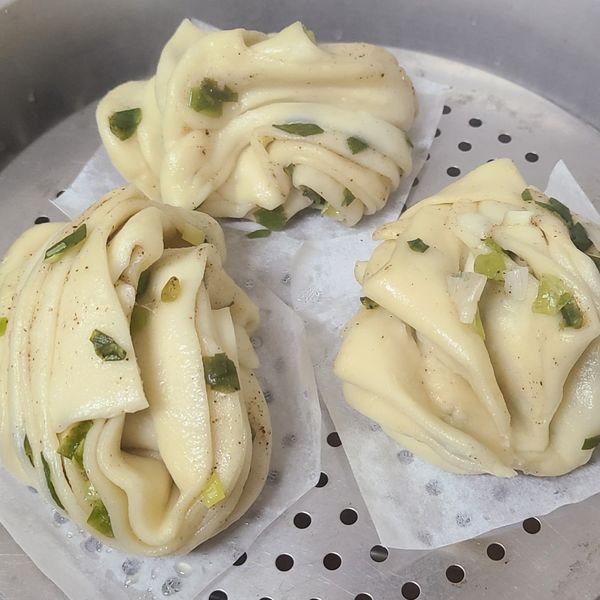 蔥花捲 蔥花饅頭 : ☆芳芳兒☆一起做