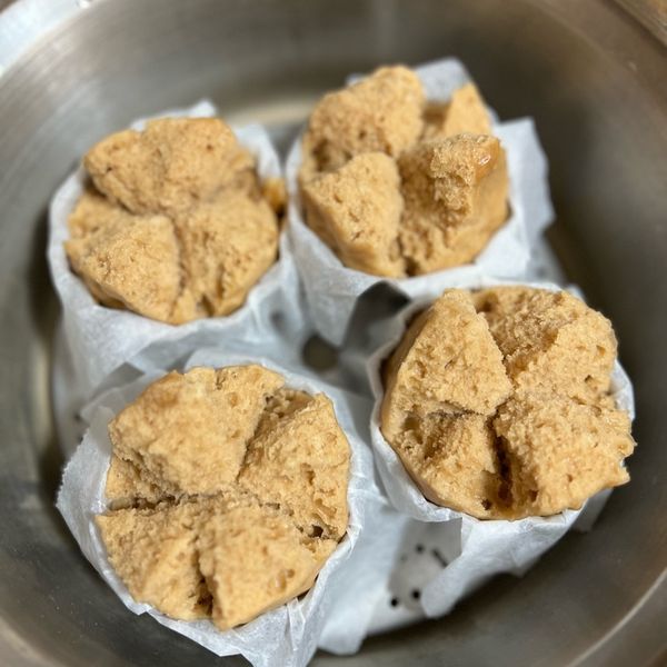 黑糖發糕 只要四樣材料完美開裂：Helen 一起做