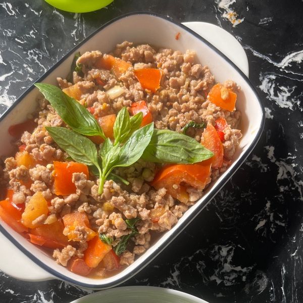 泰式打拋豬肉🌴白飯再來一碗🍚 : 思妤一起做