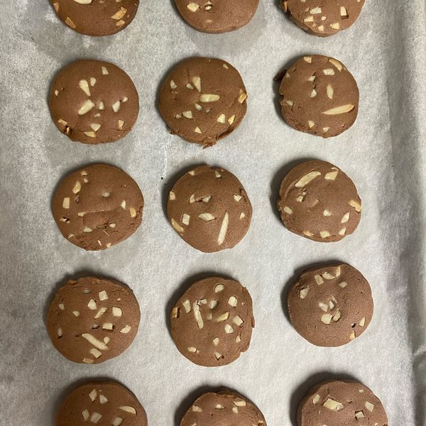 巧克力杏仁餅乾：Suan Mei 一起做