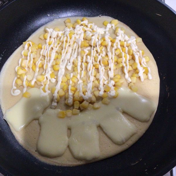 台式脆皮「玉米起士可麗餅」鹹鹹甜甜很美味:巫綠緹 一起做